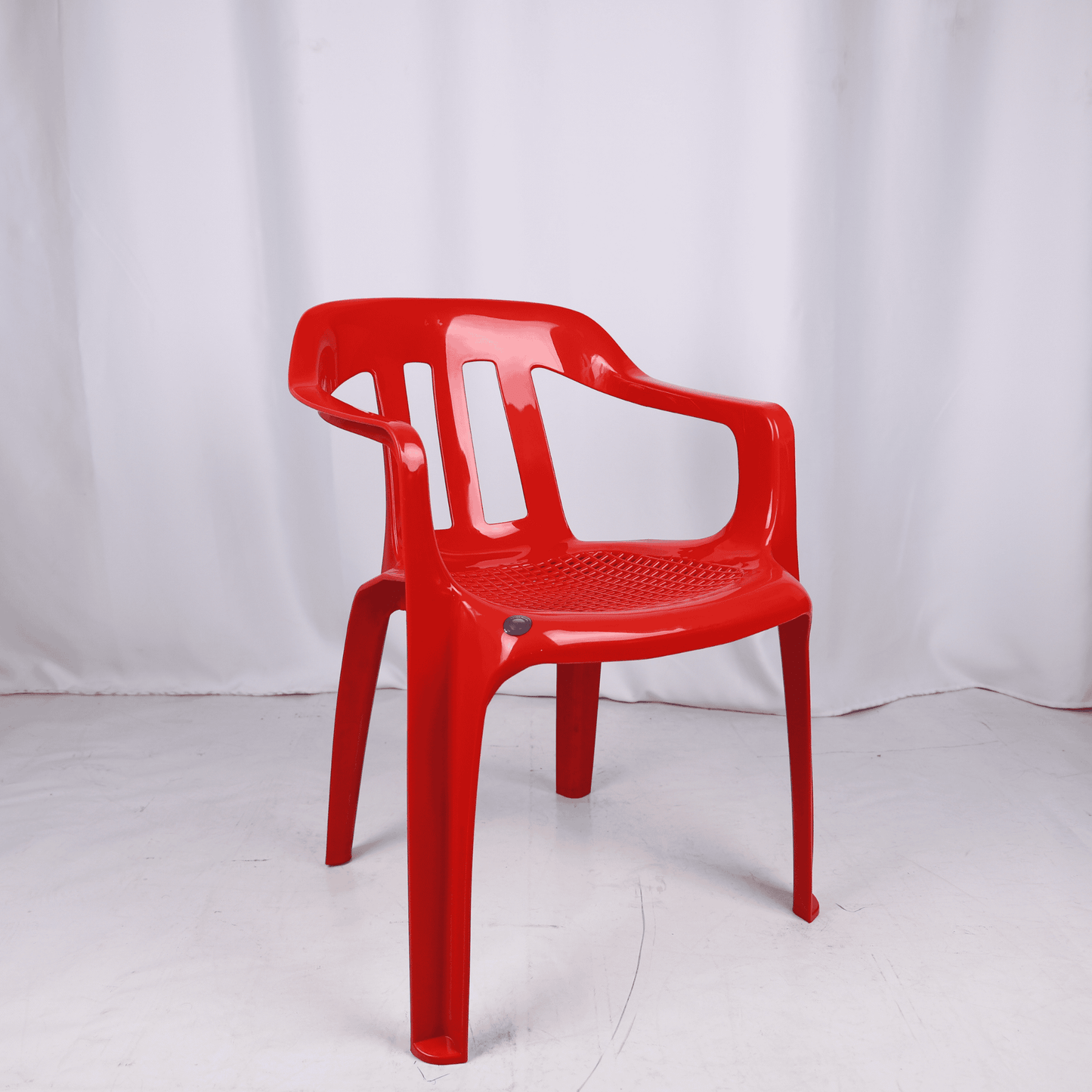 Della Armchair High Quality Resin Chair