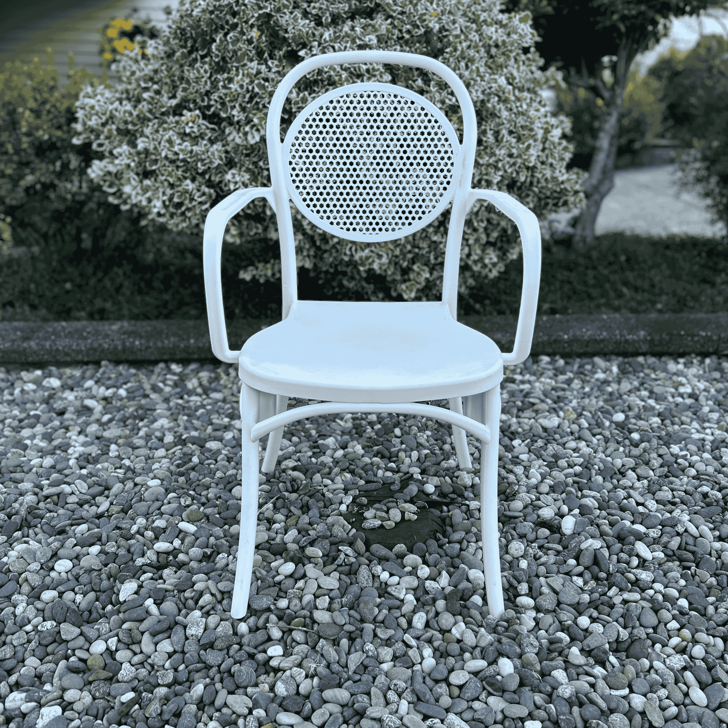 Viktor Armchair – Model 7 | Elegant & Versatile Chair for Indoor/Outdoor Use - White