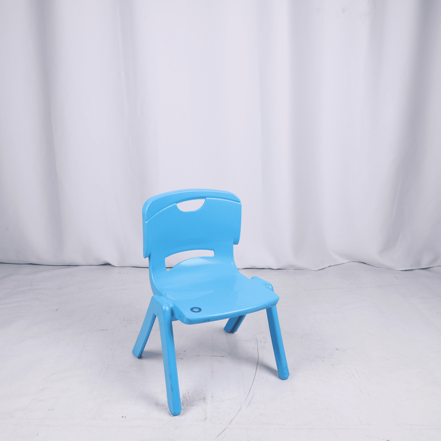 Nova Kids Chair M (33cm x 47cm x 33cm)