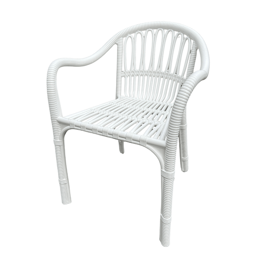 Retro White Rattan-Style Resin Armchair – Armored Frame, Indoor/Outdoor, Stackable and Weather-Resistant
